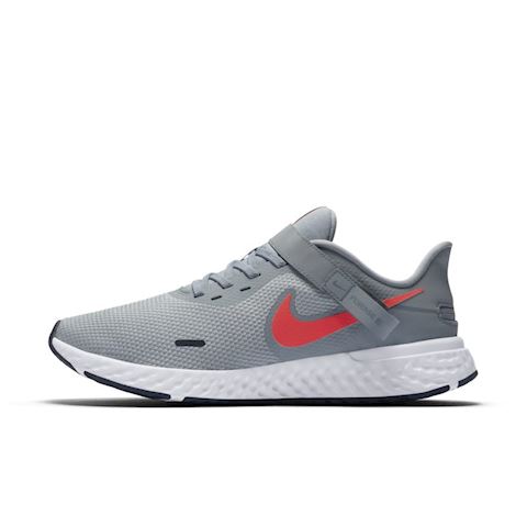 nike revolution 5 flyease review