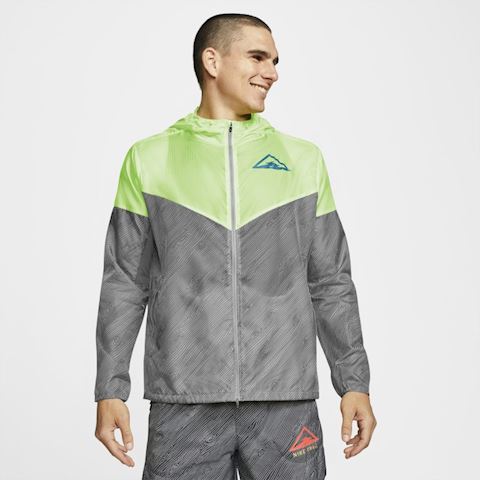 nike windrunner men's hooded trail running jacket