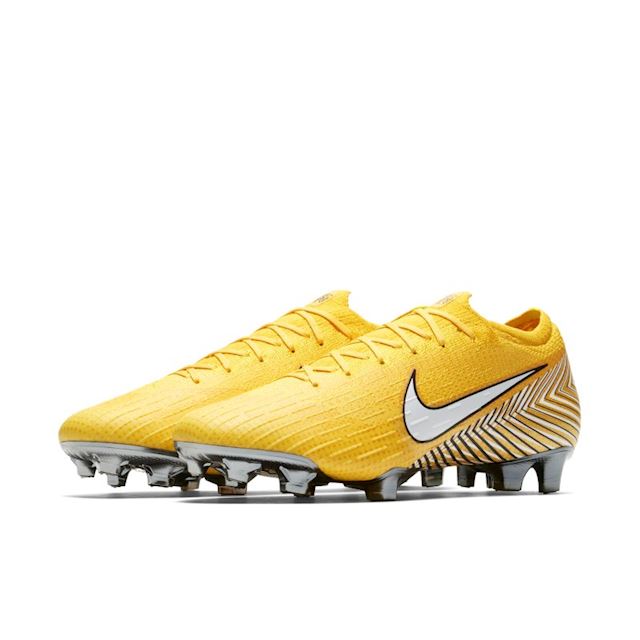 neymar yellow football boots