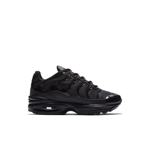 nike air max plus kids black