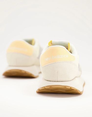 New Balance 237 mesh trainers in cream 