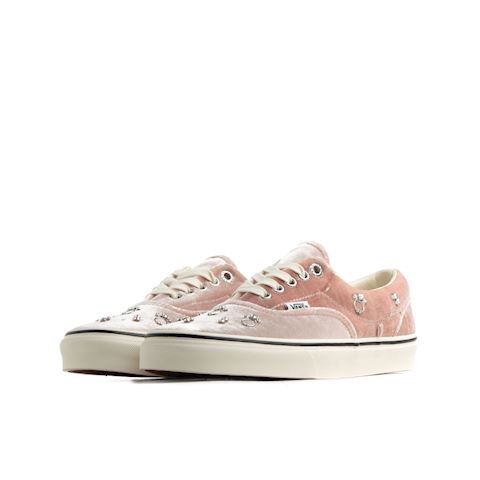 vans sandy liang era