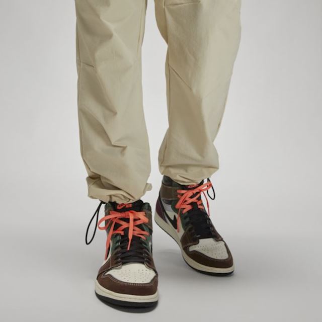 Nike Jordan Essentials Men's Woven Trousers - Brown | DQ7509-206 ...