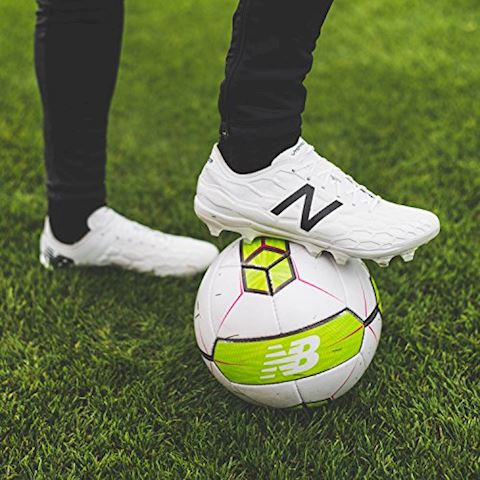 new balance visaro white