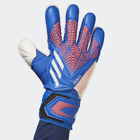 predator match goalkeeper gloves