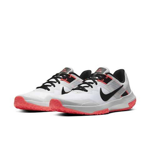 nike varsity compete tr 3 white