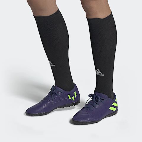 nemeziz messi 19.4 turf boots