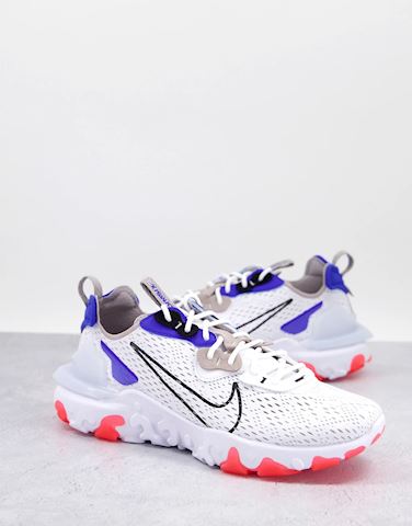 nike react white trainers