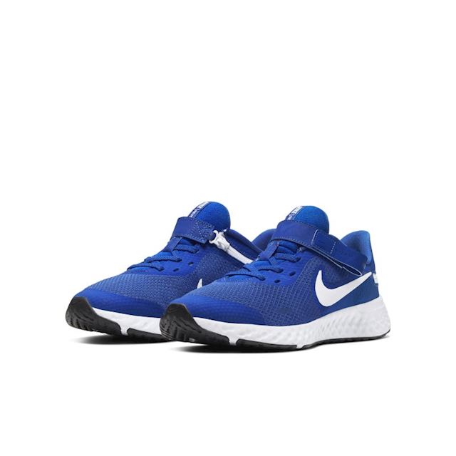 Nike Revolution 5 FlyEase Older Kids' Running Shoe (Wide) - Blue | CQ4650-401 | FOOTY.COM