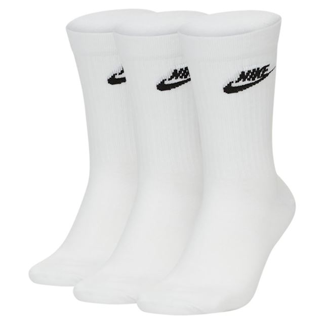Nike Sportswear Everyday Essential Crew Socks (3 Pairs) - White ...