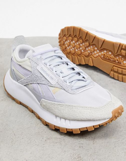 reebok classics cl legacy trainers in beige