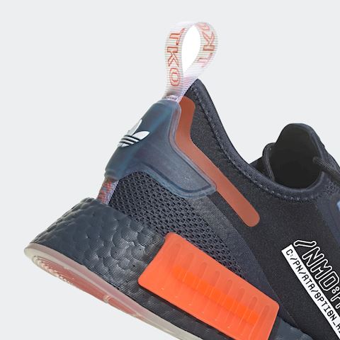 adidas NMD_R1 Spectoo Shoes | GZ9262 | FOOTY.COM
