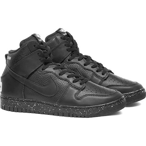 nike dunk triple black