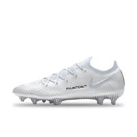 soccer boots size 6