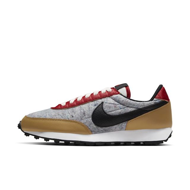 nike daybreak qs gold suede