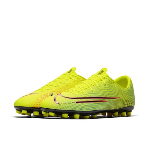 nike mercurial vapor artificial grass