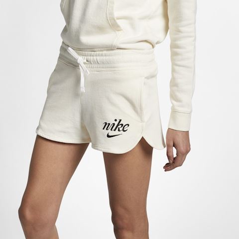 nike sportswear women's shorts