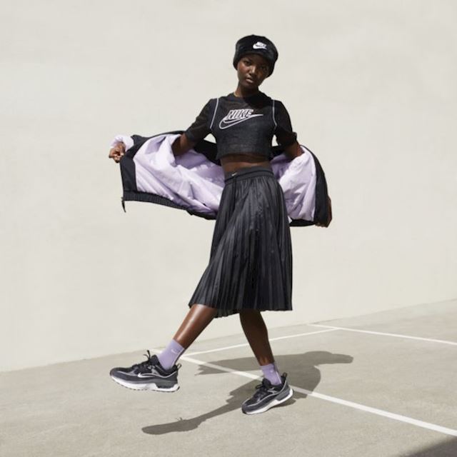 Nike Air Max Bliss Women's Shoes - Black | DZ6754-002 | FOOTY.COM