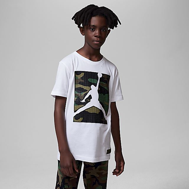 Nike Jordan Older Kids' Jumpman Standard Issue T-Shirt - White | FB1609 ...