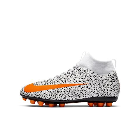 Nike Mercurial Superfly VI Academy GS IC for children.