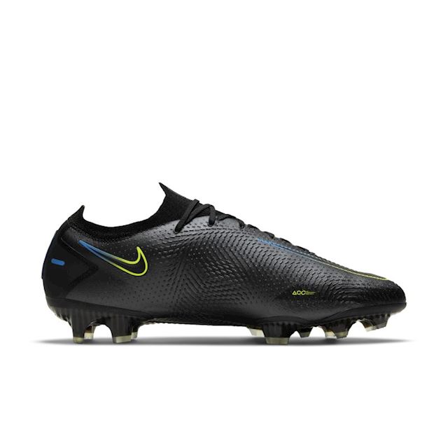 black phantoms football boots