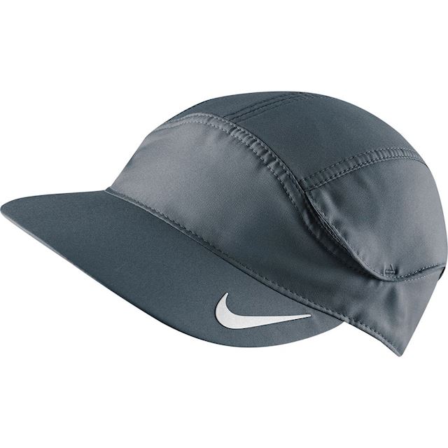 nike tailwind fast cap