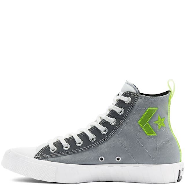 white shoe laces