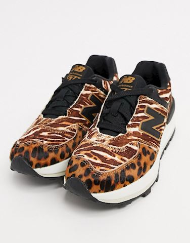 new balance platform trainers