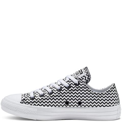 chuck taylor all star vltg low top