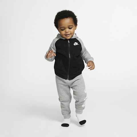 nike sportswear baby set