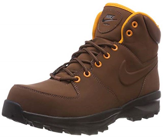 nike manoa boots size 9