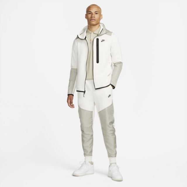 Nike Sportswear Tech Fleece Men's Full-Zip Top - Grey | DR6165-030 | FOOTY.COM
