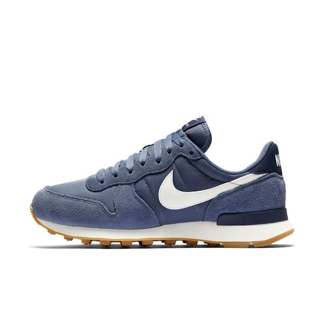 blue nike internationalist