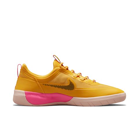 yellow nike sb shoes