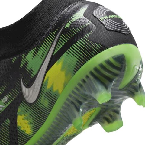 black nike phantom boots