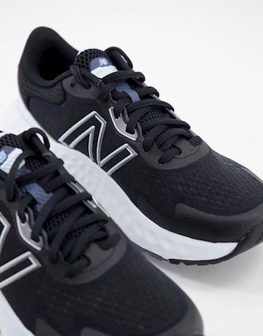 New Balance Fresh Foam EVOZ trainers in 